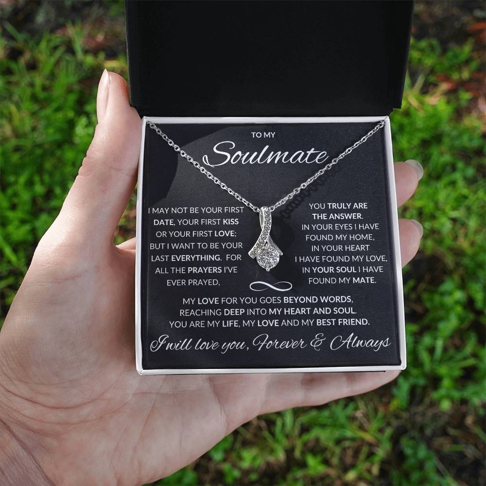 To My Soulmate-Alluring Beauty Necklace